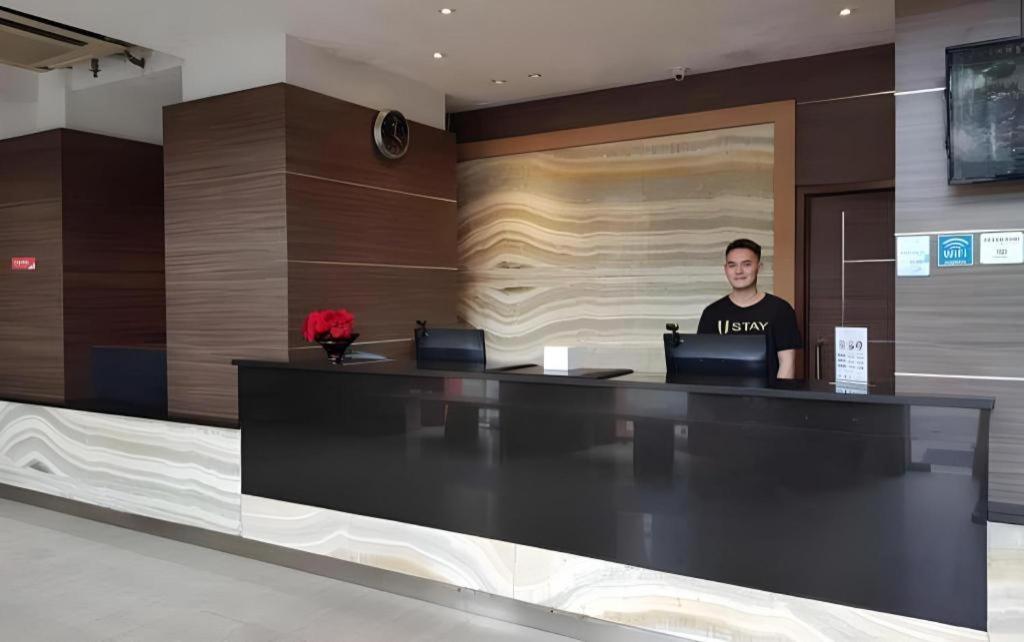 U Stay Hotel Mangga Besar จาการ์ตา ภายนอก รูปภาพ