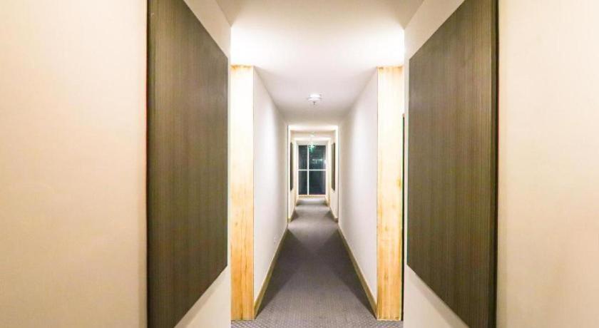 U Stay Hotel Mangga Besar จาการ์ตา ภายนอก รูปภาพ